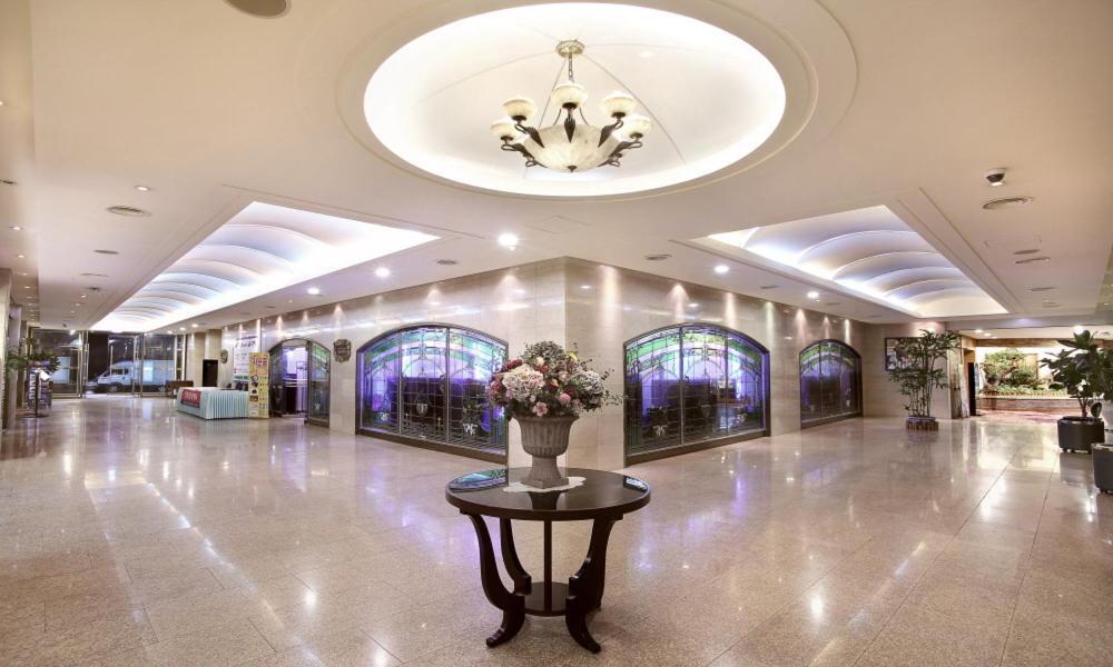 Admiral Hotel Кодже Экстерьер фото