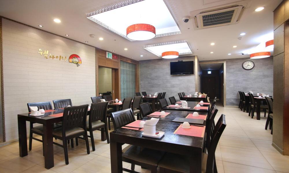 Admiral Hotel Кодже Экстерьер фото